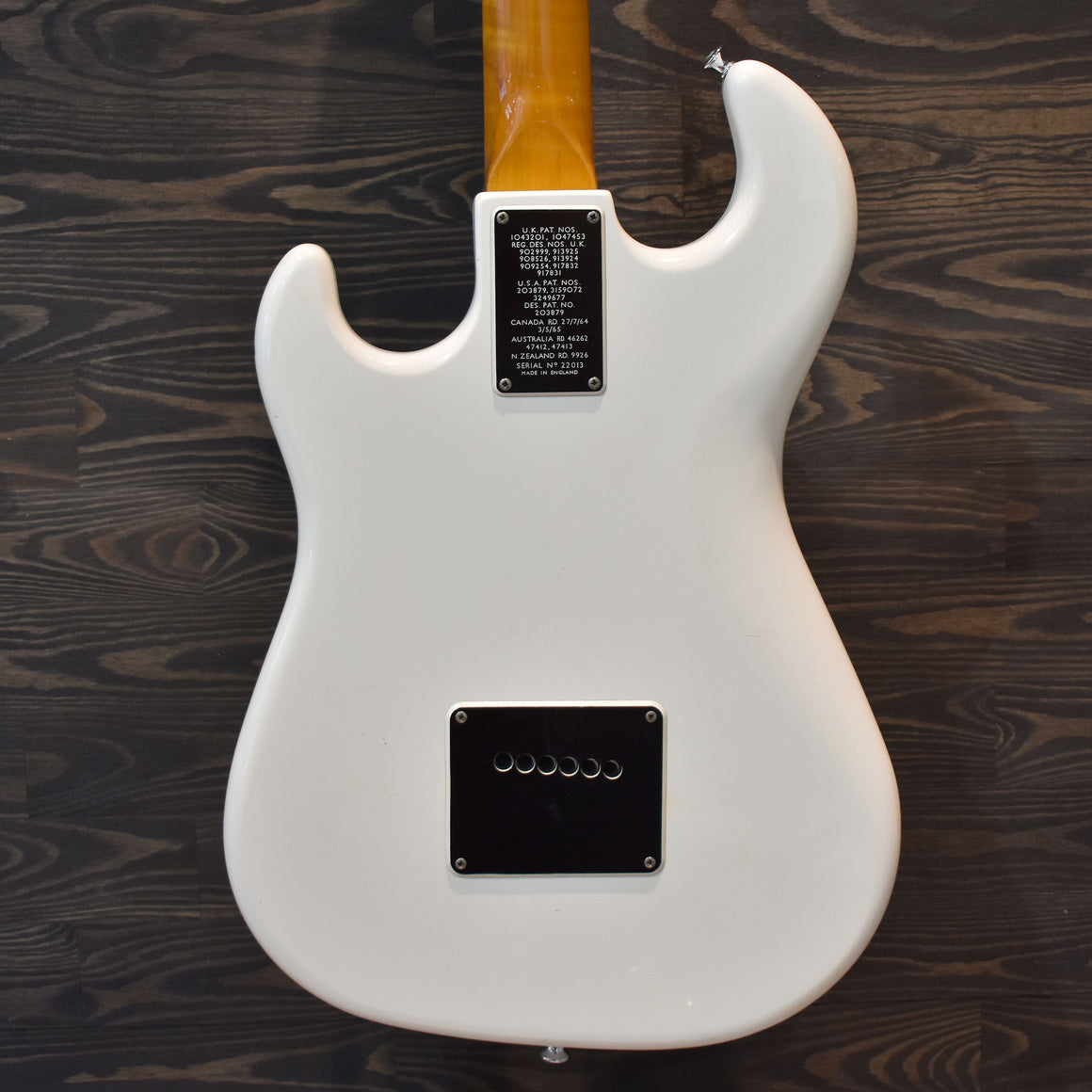 2004 40th Anniversary Burns Hank Marvin White Electric Guitar w/Hard Case (1638) (Pre-Owned)