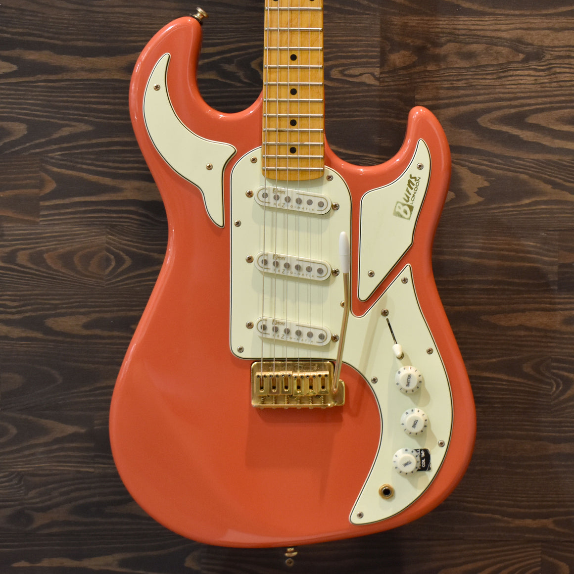 Burns Marquee Club Series Fiesta Red w/Hard Case (Pre-Owned)