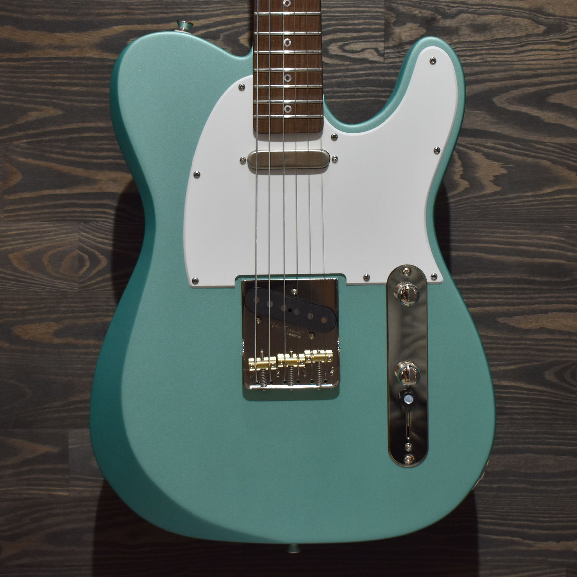 Caydence Discovery Triton Ipkiss Green Satin