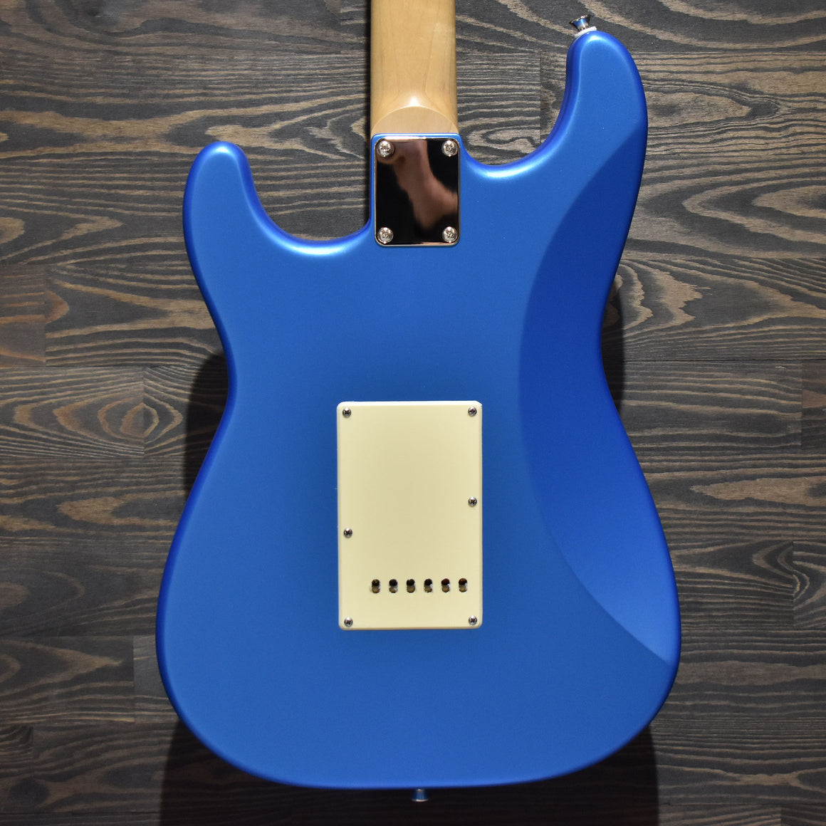 Caydence Discovery Scorpio Crystal Lake Blue Satin