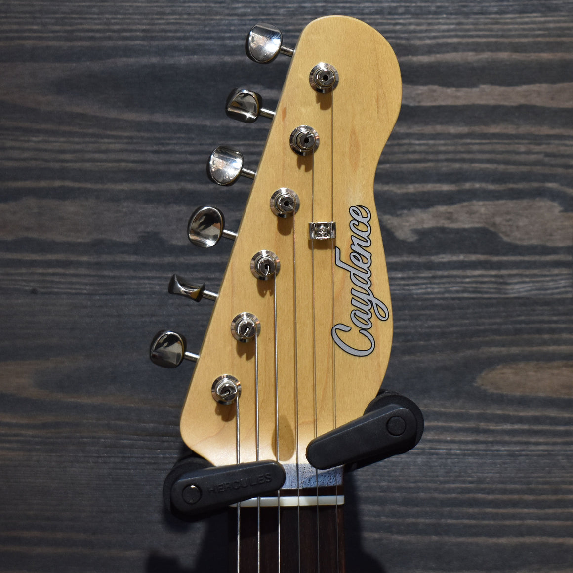 Caydence Serenity Triton Orange Sparkle Burst