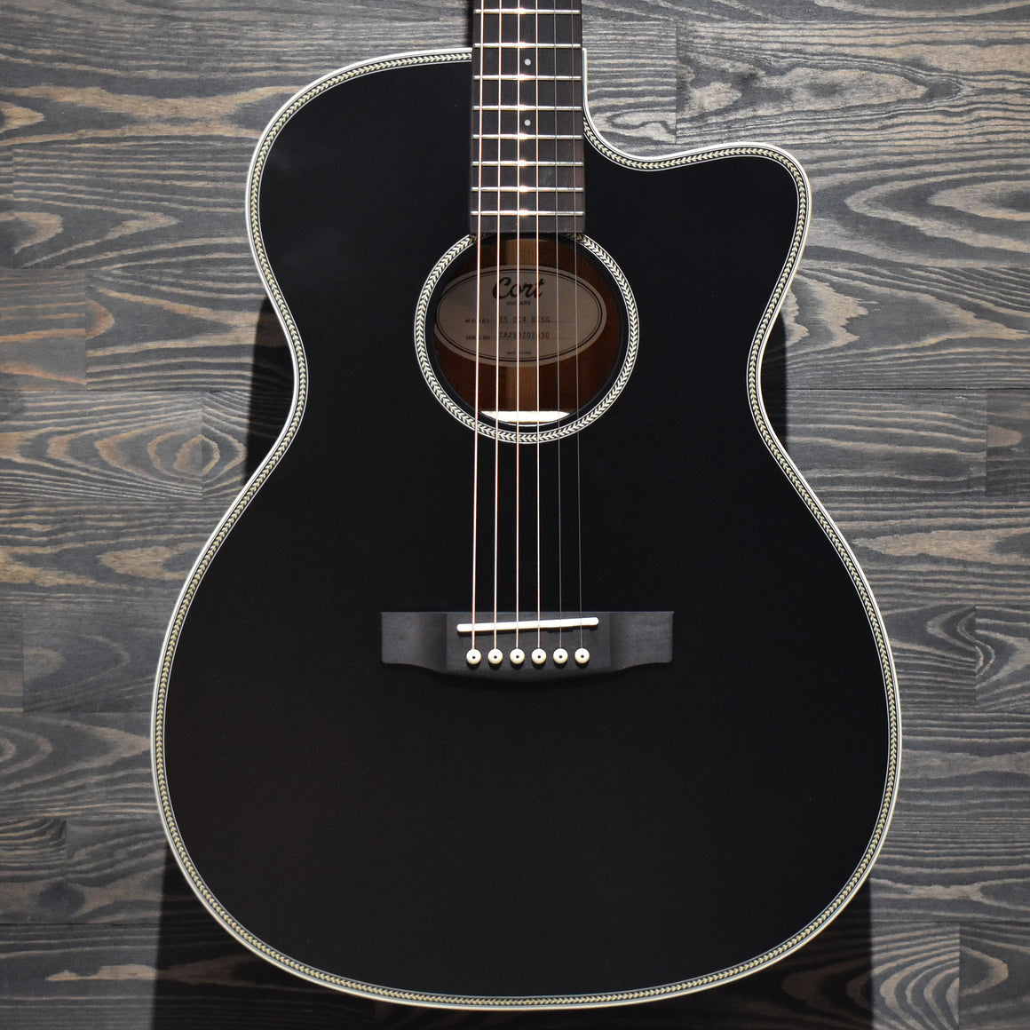 Cort Essence OC4 Black Top Semi Gloss Electro-Acoustic Guitar