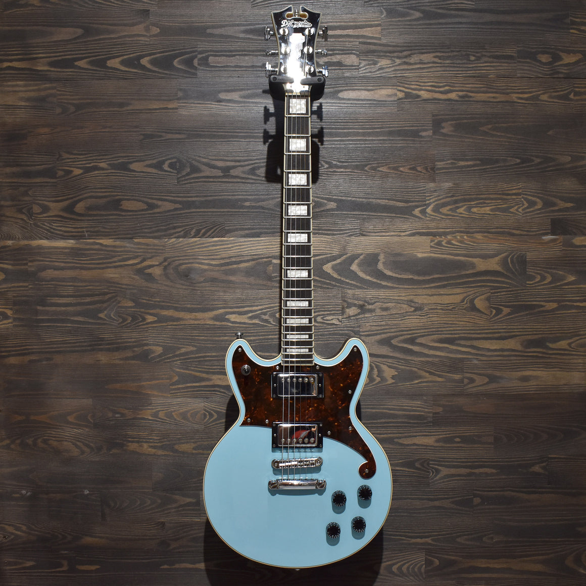 D’Angelico Premier Brighton Electric Guitar Sky Blue w/ Gig Bag (Pre-Owned)