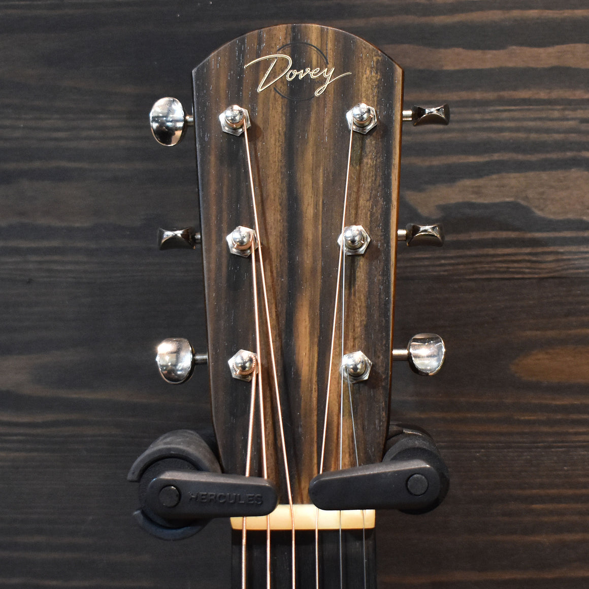 Dovey Guitars Model 3 Walnut Acoustic Guitar w/Hard Case