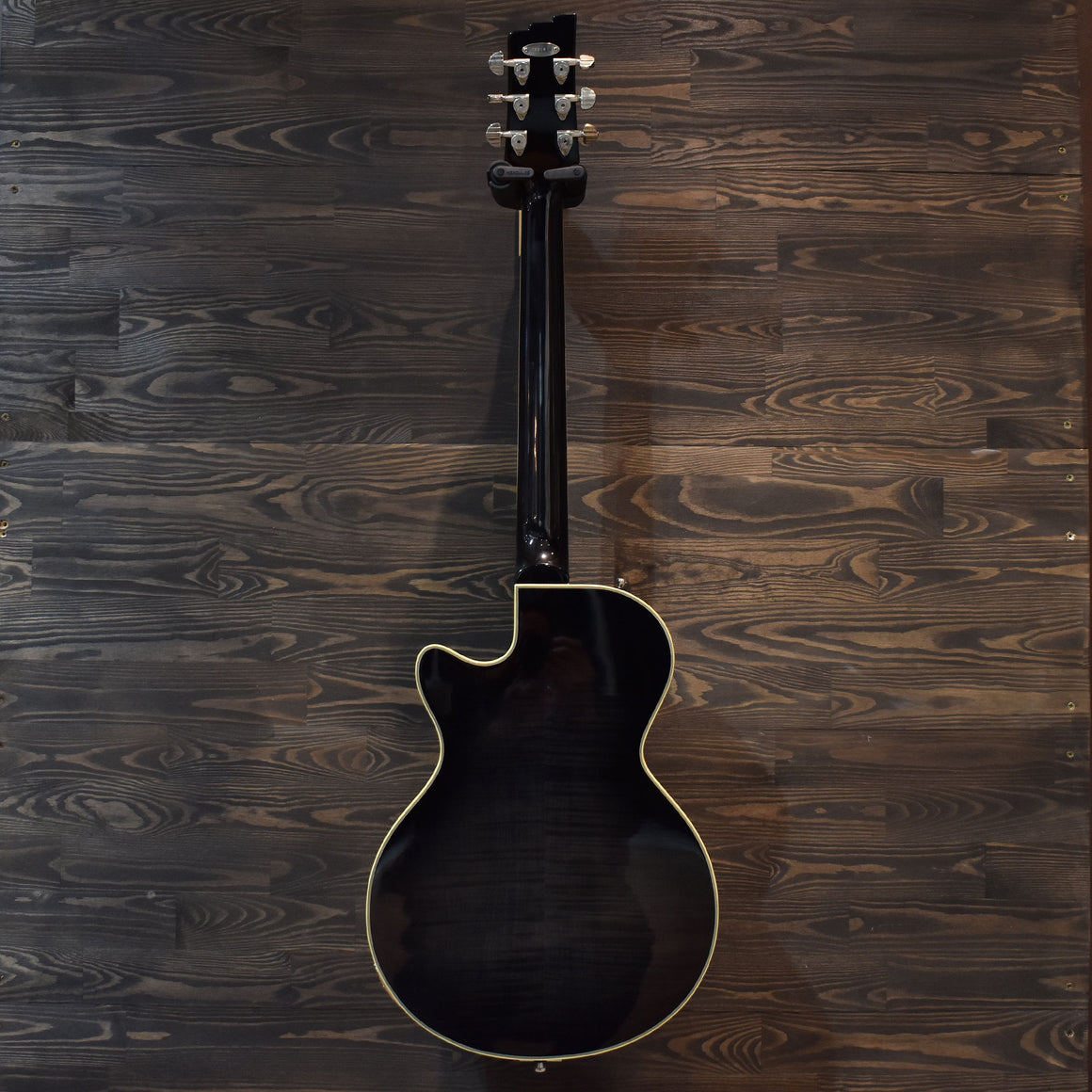 Duesenberg Starplayer III Black w/Hard Case (Pre-Owned)