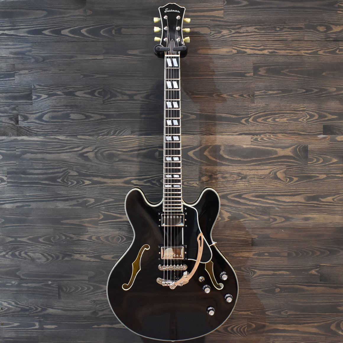 Eastman T486 Electric Guitar Black (Upgraded) W/Hard Case (Pre-Owned)