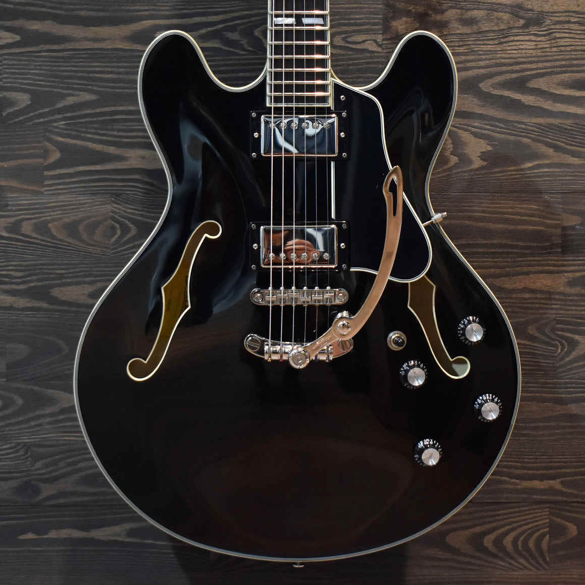 Eastman T486 Electric Guitar Black (Upgraded) W/Hard Case (Pre-Owned)