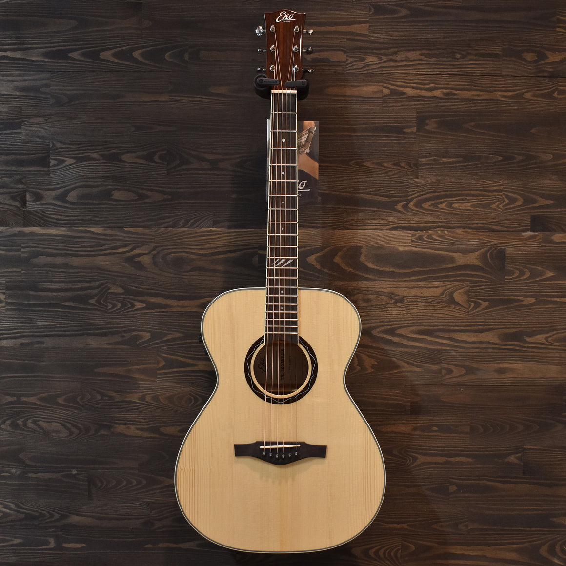 Eko Tri A300E Electro-Acoustic Guitar w/Integrated Chorus, Reverb and Delay