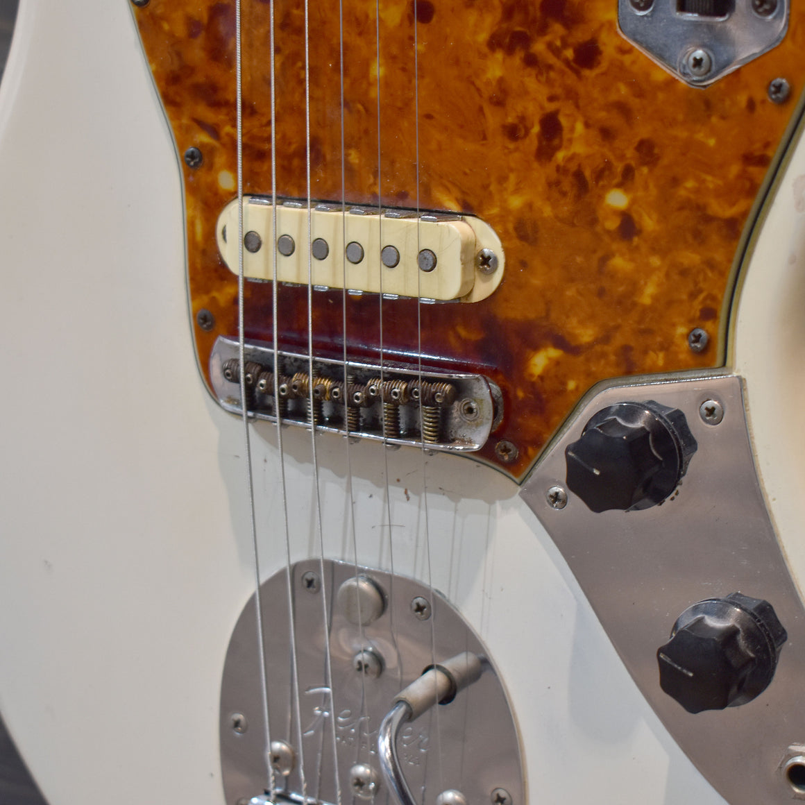 1964 Pre-CBS Fender Jaguar Refinished Olympic White (Pre-Owned)