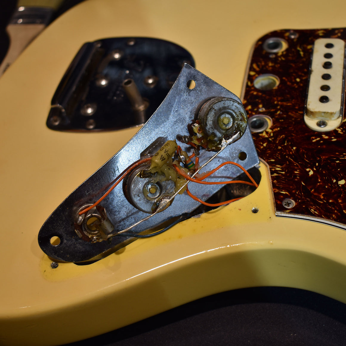 1965 Fender Jaguar Refinished Blonde (Pre-Owned)