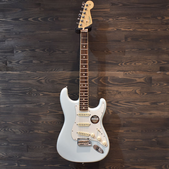Fender American Standard Stratocaster 60th Anniversary Sonic Blue w/ Hard Case (Pre-Owned New Old Stock)