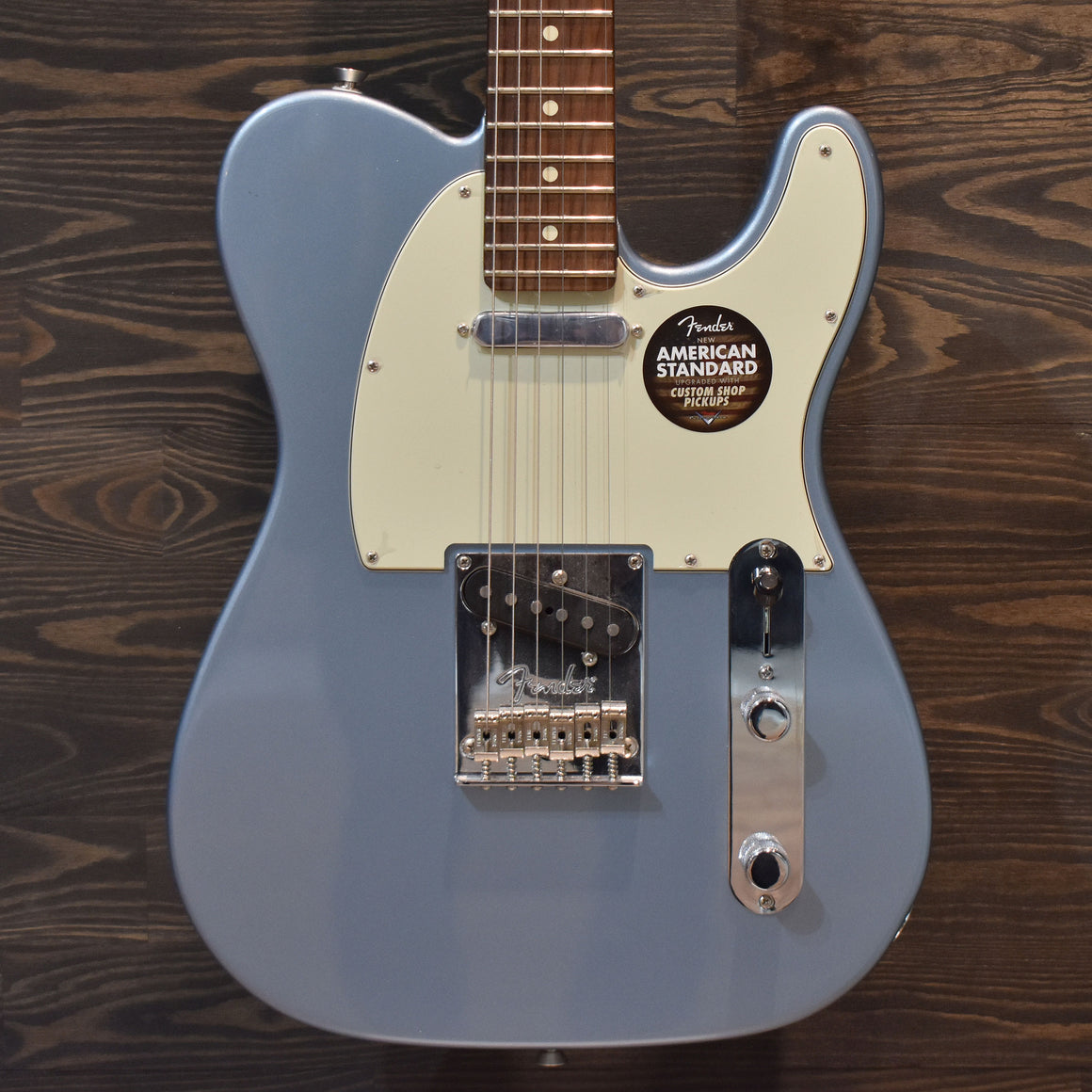 Fender American Standard Telecaster Limited Edition Ice Blue Metallic w/ Hard Case (Pre-Owned New Old Stock)