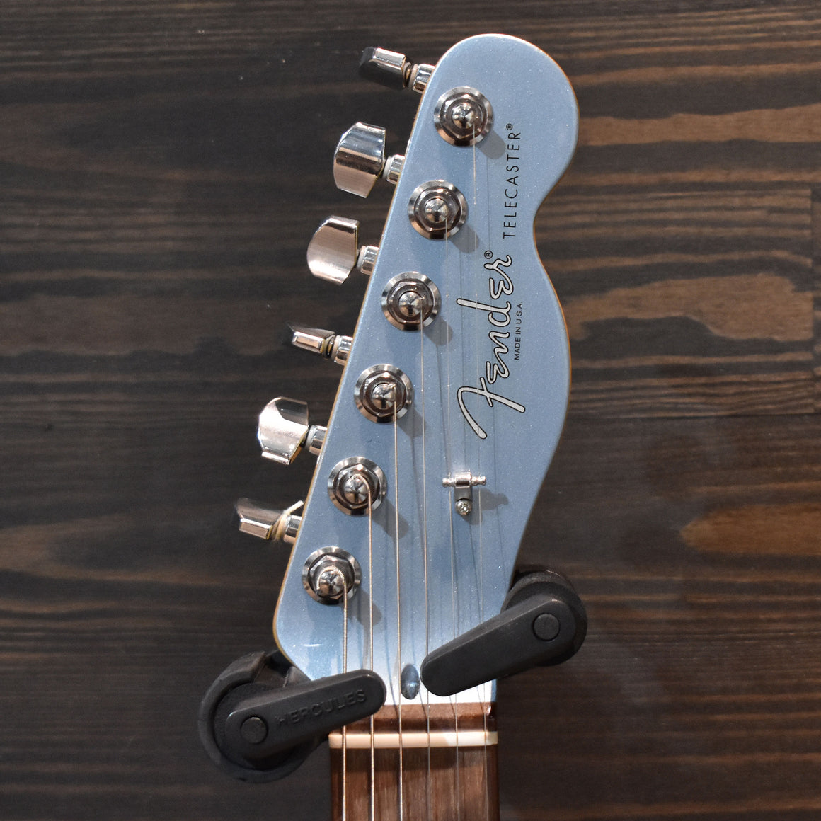 Fender American Standard Telecaster Limited Edition Ice Blue Metallic w/ Hard Case (Pre-Owned New Old Stock)