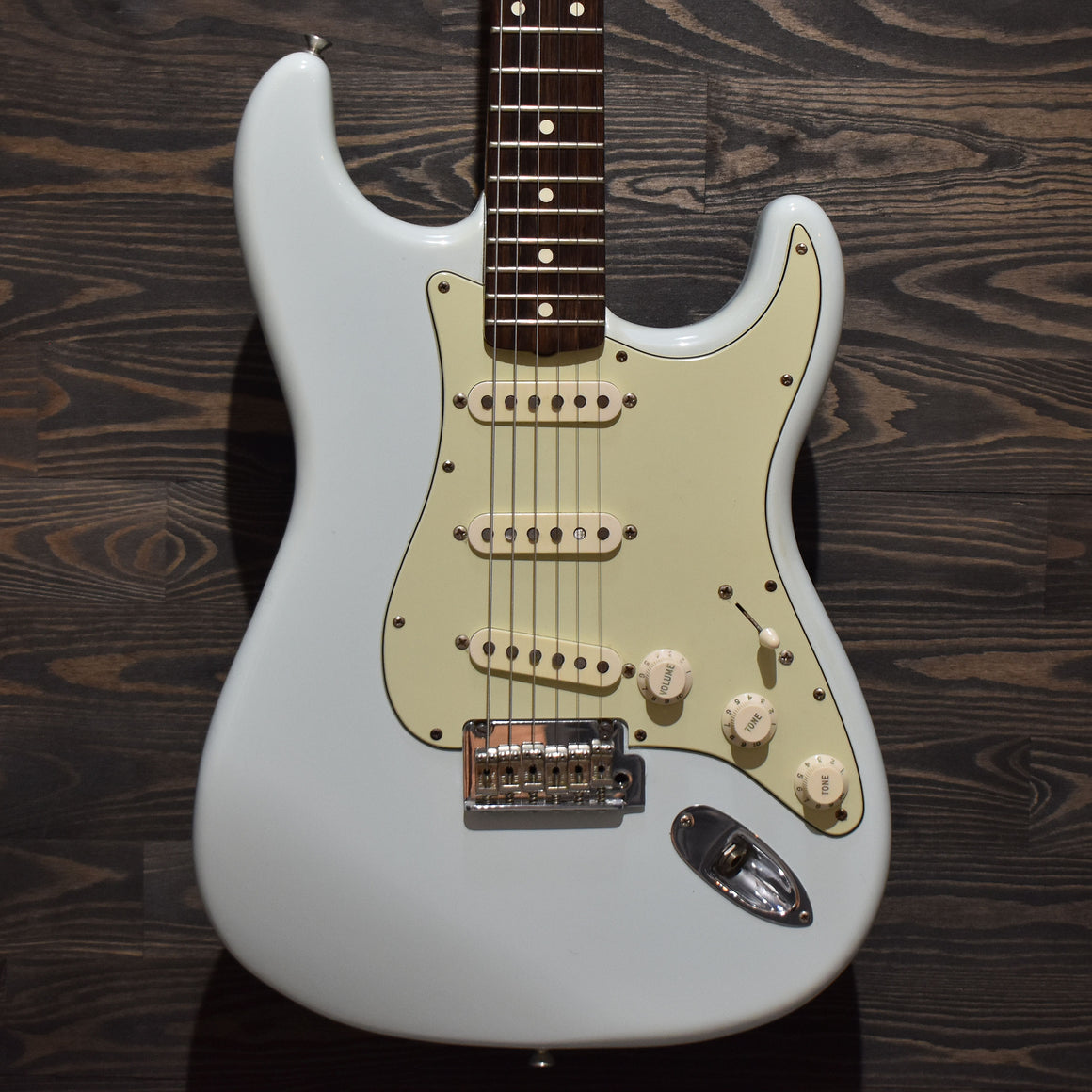 Fender MIM Custom Shop Design Stratocaster Sonic Blue w/ Gig Bag (Pre-Owned)