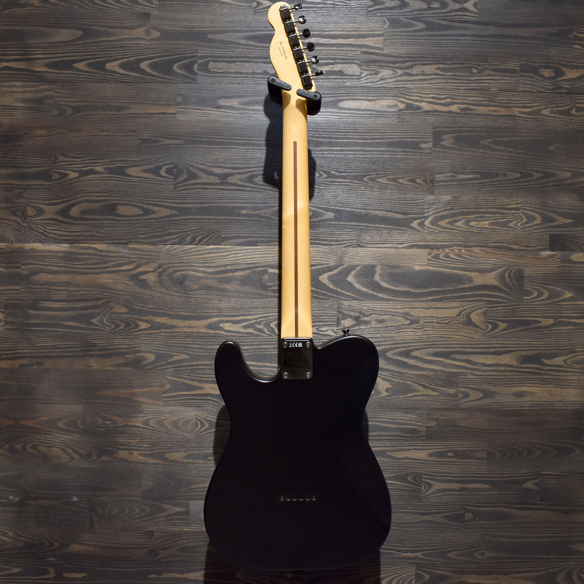 Fender MIJ Hybrid II Telecaster Noir Electric Guitar W/Gig Bag (Pre-Owned)