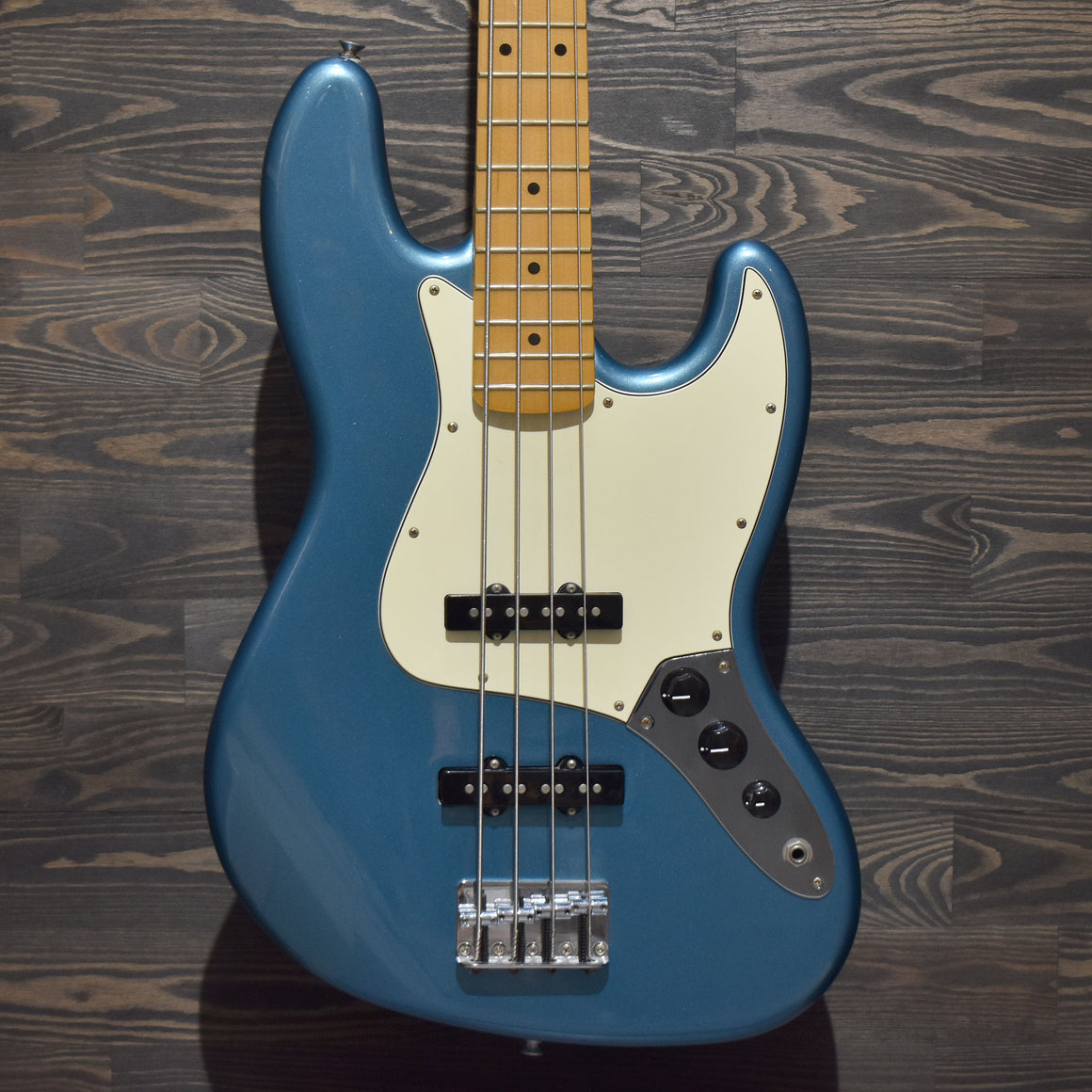 Fender MIM Jazz Bass Lake Placid Blue w/ Gig Bag (Pre-Owned)