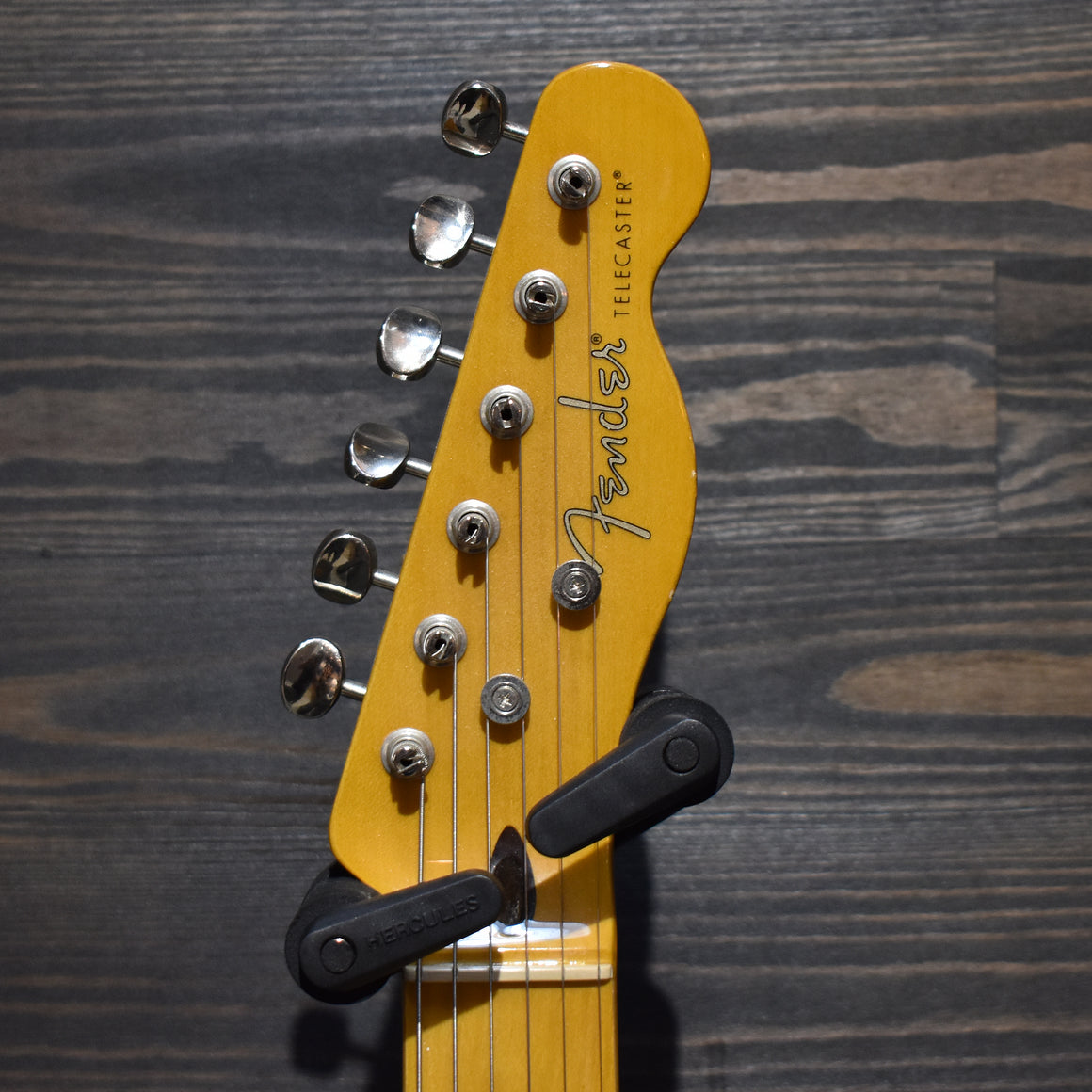 Fender Modern Player Telecaster Thinline Deluxe w/ TGI Gig Bag (Pre-Owned)