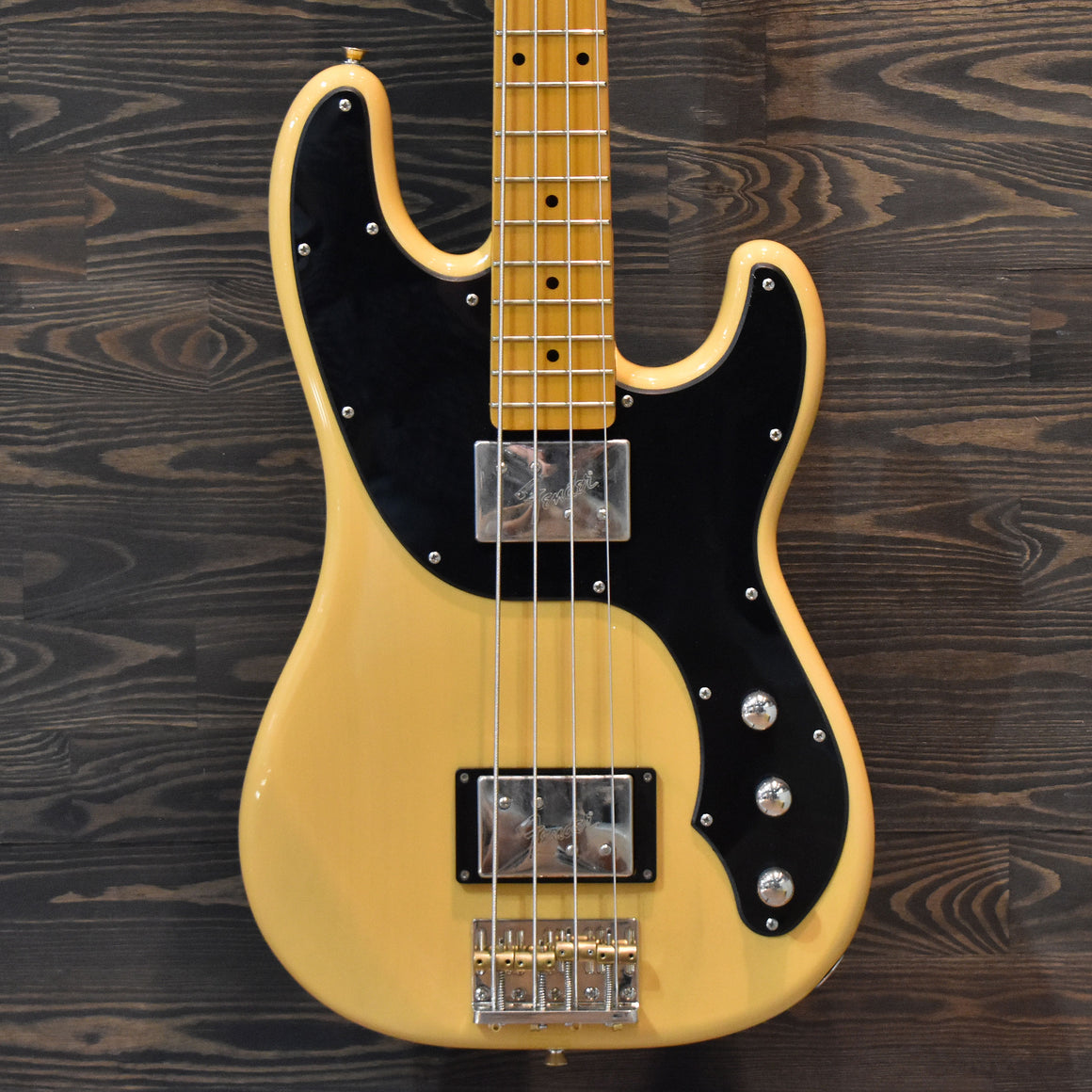 Fender Modern Player Telecaster Bass, MN, Butterscotch Blonde w/ Hard Case (Pre-Owned)