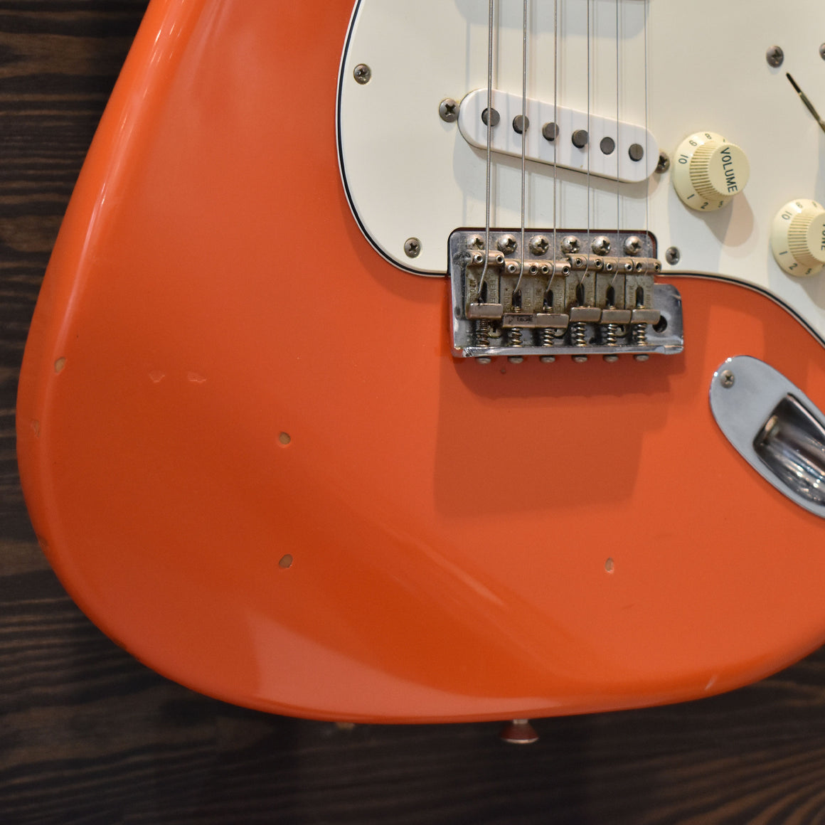 1995 Fender US Vintage 62 Stratocaster Fiesta Red w/Hard Case (Pre-Owned)