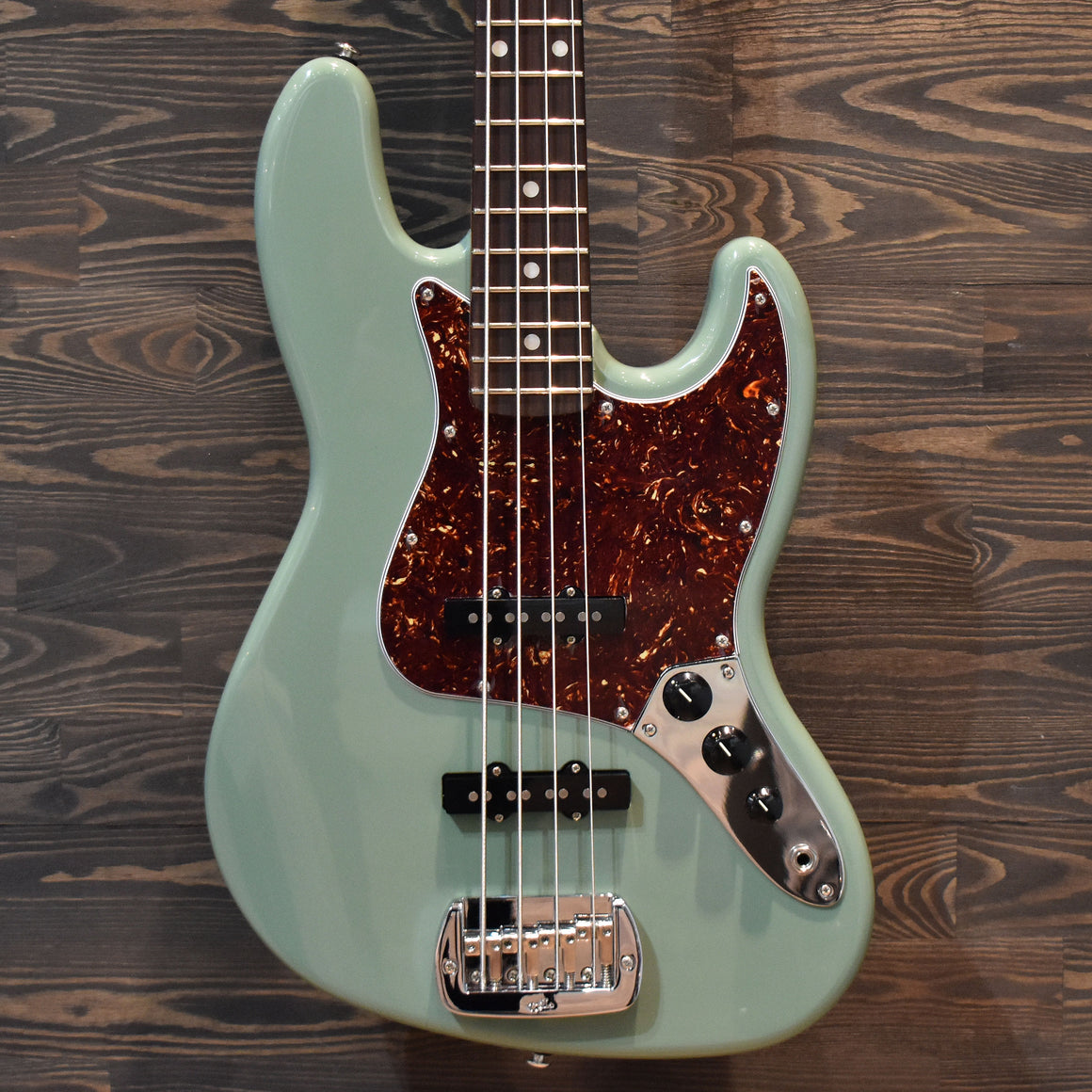 G&L Fullerton Deluxe JB Bass Matcha Green