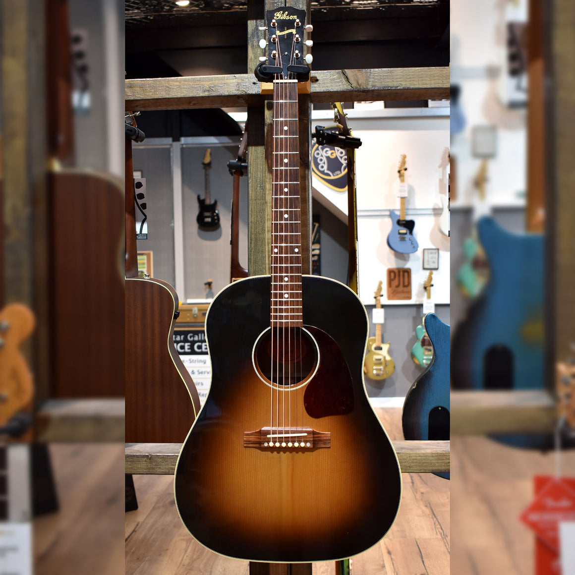 Gibson J-45 True Vintage Electro-Acoustic Guitar Vintage Sunburst W/Hard Case. 2013 (Pre-Owned)