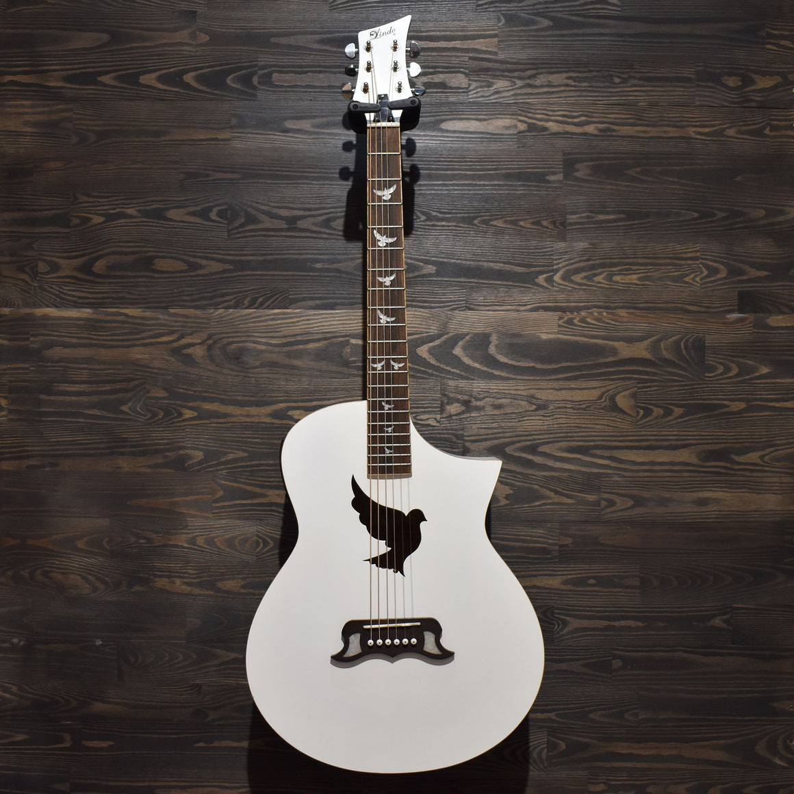 Lindo White Dove V3 Electro-Acoustic Guitar (Pre-Owned)