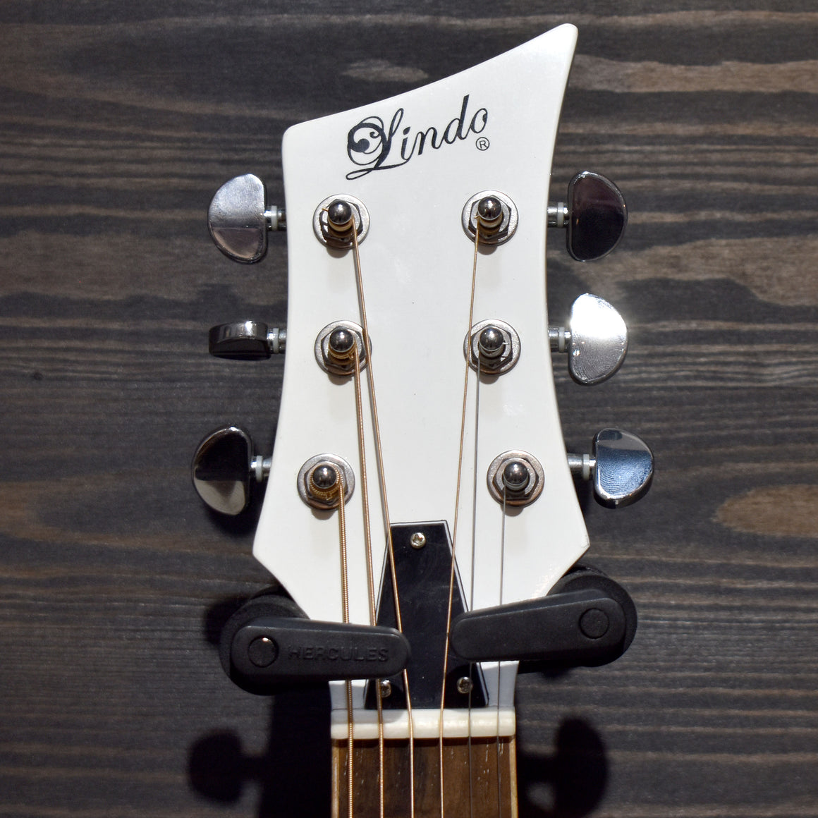 Lindo White Dove V3 Electro-Acoustic Guitar (Pre-Owned)