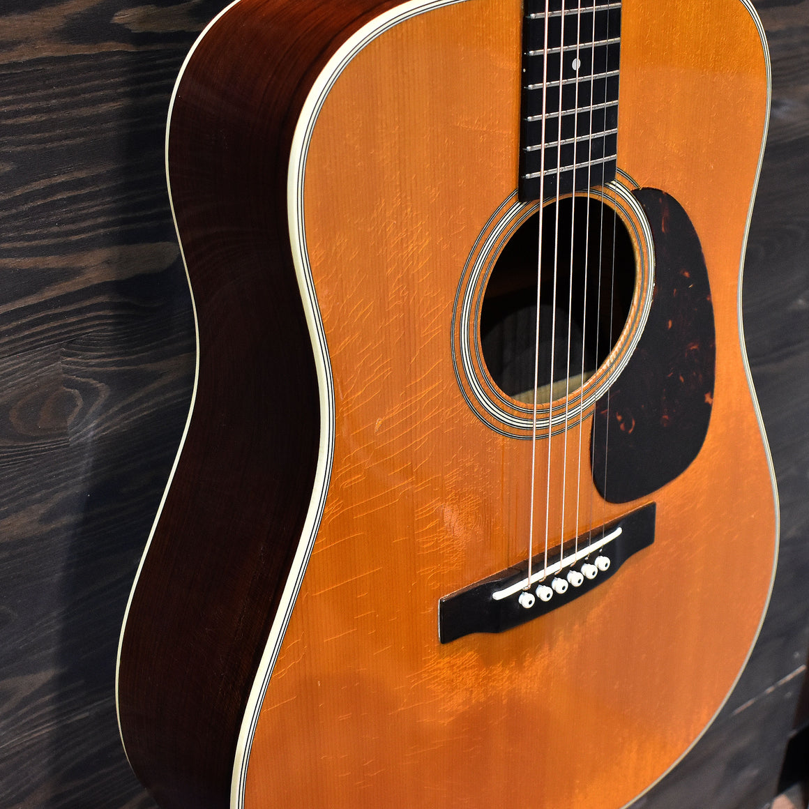 Martin Guitars Vintage 1960 D28 Acoustic Guitar W/Hard Case (Pre-Owned)