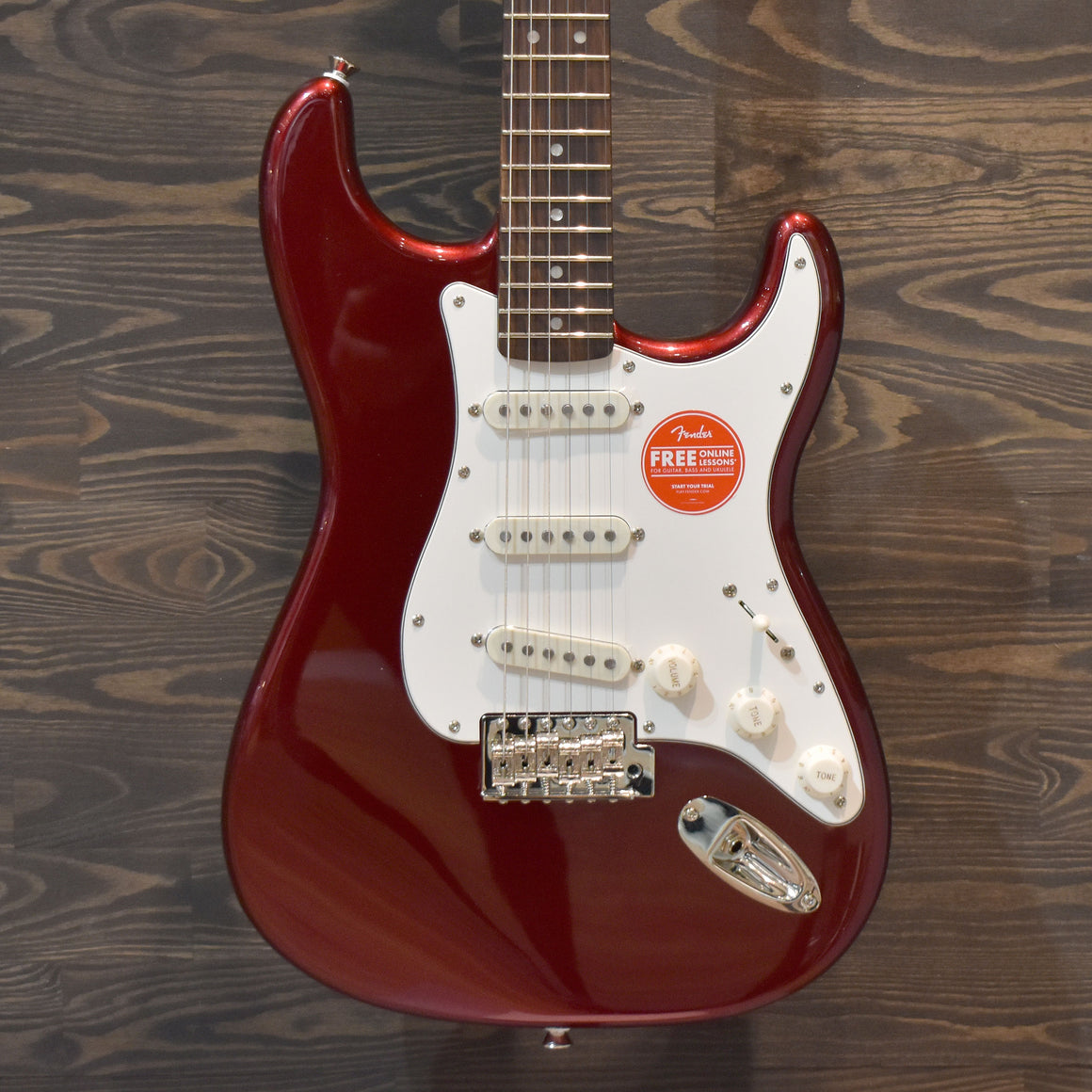 Squier Classic Vibe 60s Stratocaster LRL Candy Apple Red Electric Guitar