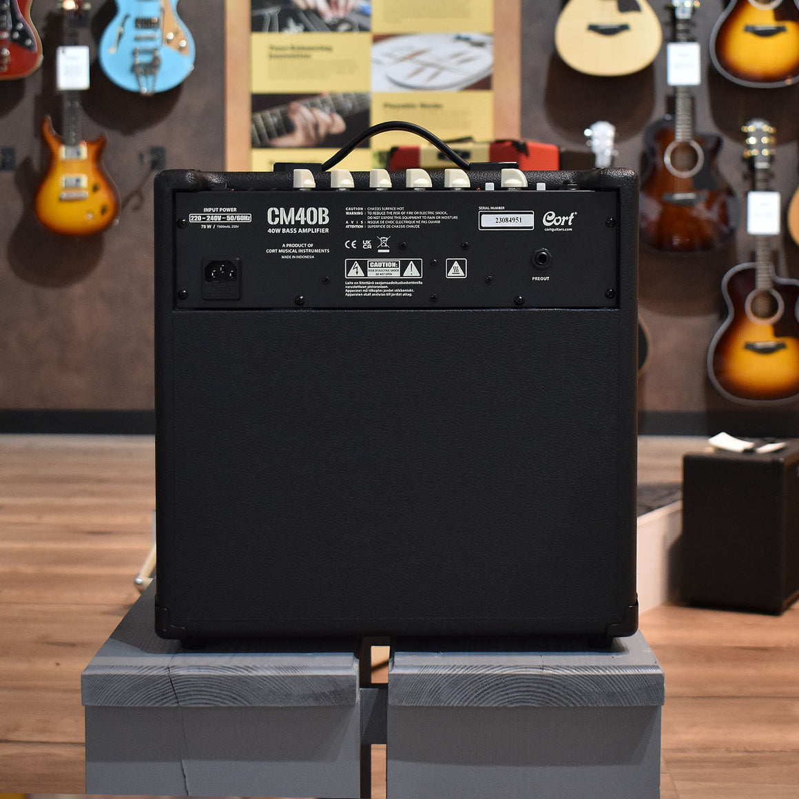 Cort CM40B Bass Amplifier - Black