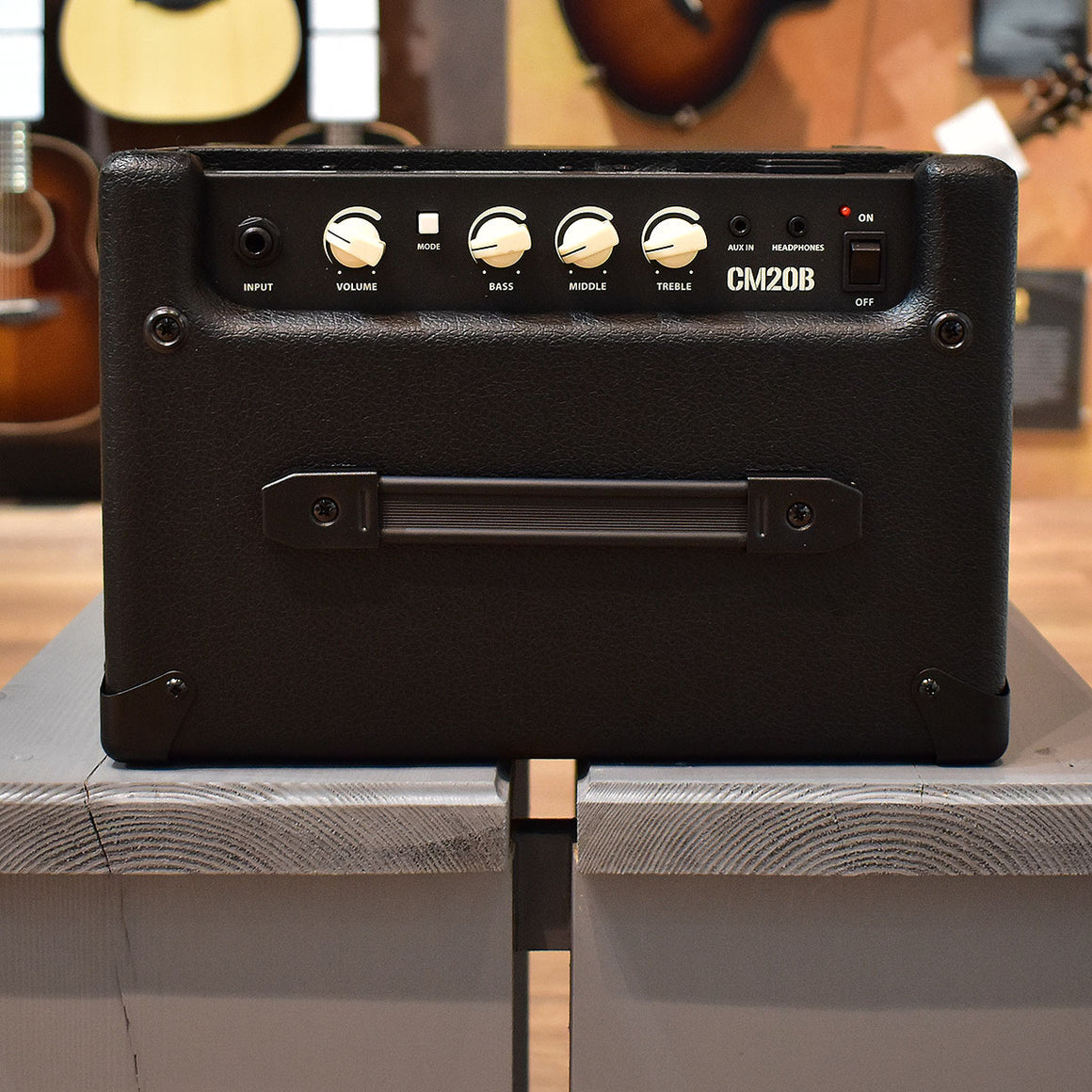 Cort CM20B Bass Amplifier - Black