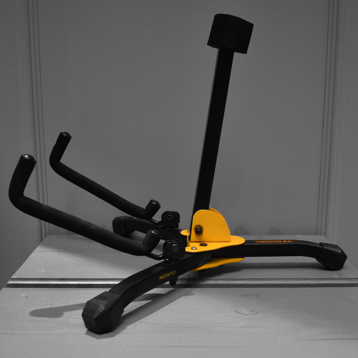 Hercules Mini Acoustic Guitar stand (GS401B)